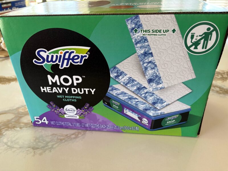アメリカのコストコで購入したSwiffer MOP Heavy Duty WET MOPPING CLOTHSウェットシート
