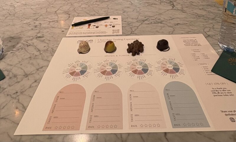 Ethel M Chocolatesのチョコレートテイスティングで用意されていた4種類のチョコレート