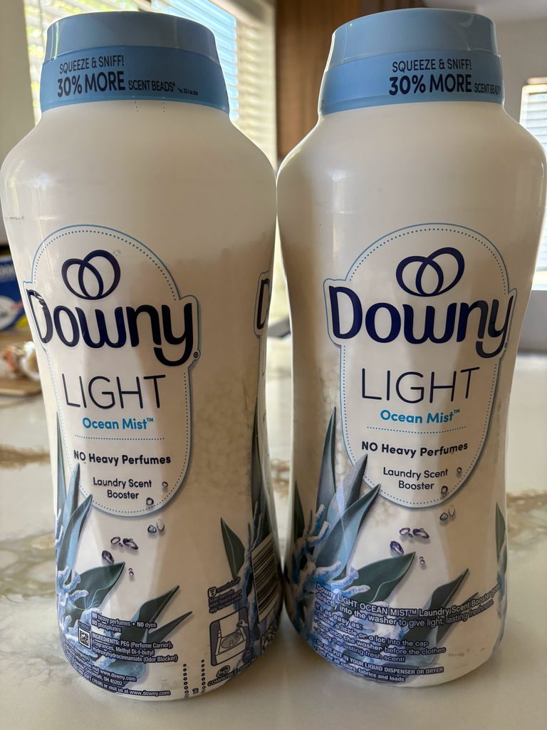 アメリカのコストコで購入したDowny Light Laundry Scent Booster Ocean Mist 洗濯用香りビーズ