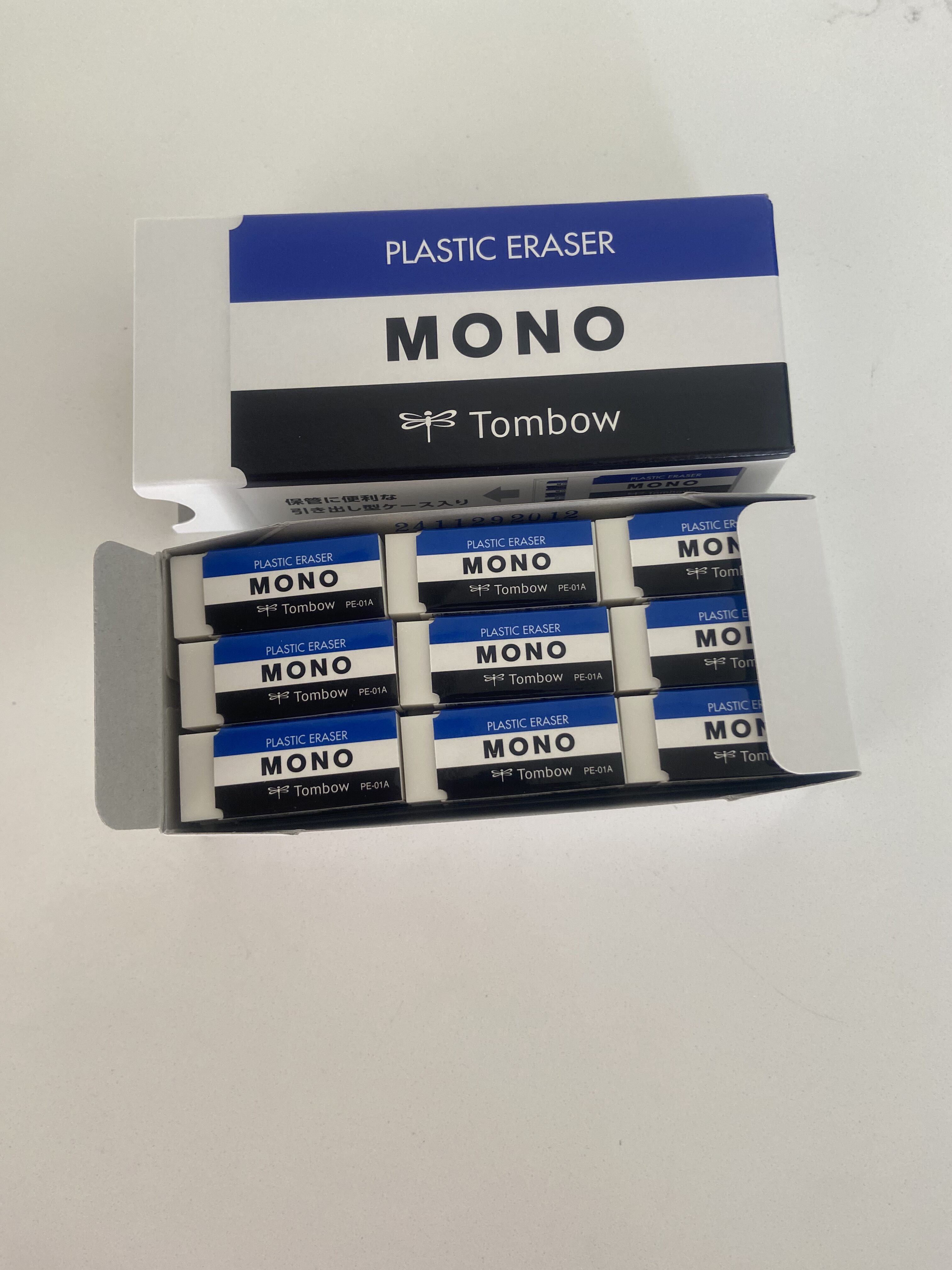 日本で購入して使っている消しゴム